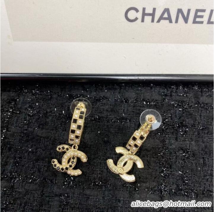 Chic Low Cost Chanel Earrings CE7587