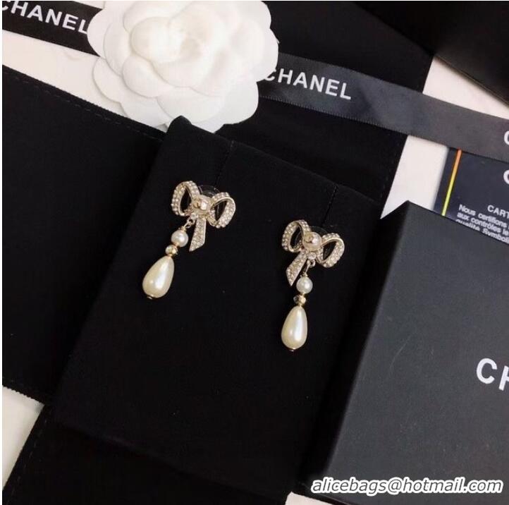 Comfortable Inexpensive Chanel Earrings CE7605