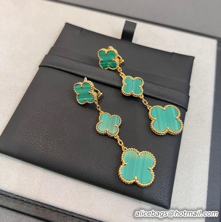 Luxury Product Van Cleef & Arpels Earrings CE7618