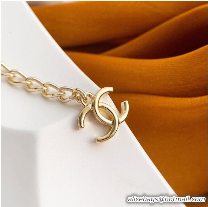 Buy Fashionable Chanel Necklace CE7624