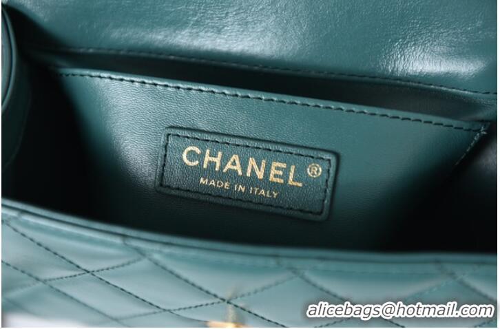 Luxurious Chanel Flap Lambskin mini Shoulder Bag AS2615 green