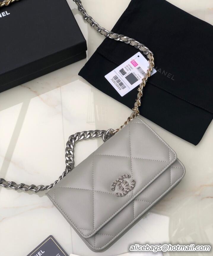 Trendy Design Chanel 19 Classic Sheepskin Leather Chain Wallet AP0957 light gray& silver-Tone Metal