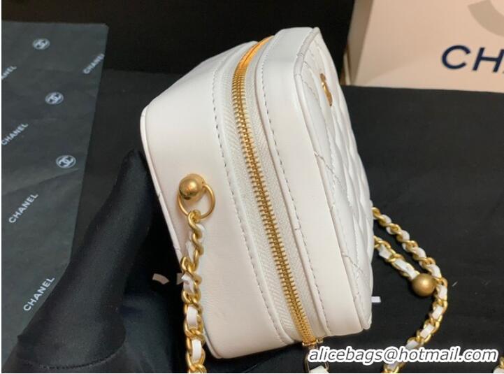 Famous Brand Chanel Lambskin camera bag AS2463 white