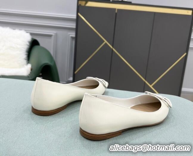 Custom Valentino VLOGO SIGNATURE Patent Leather Flat Ballerina White 0107062