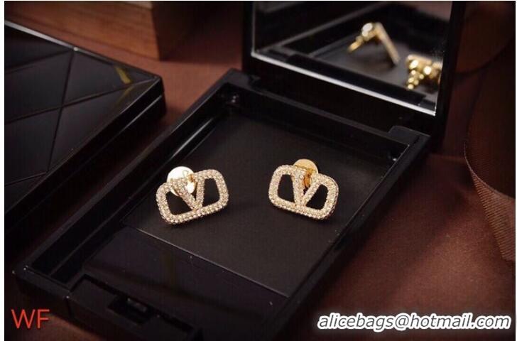 Buy Fashionable Valentino Earrings CE6950