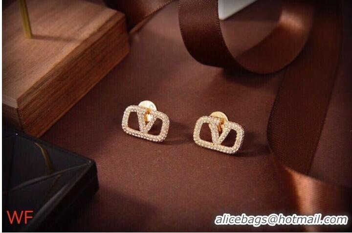 Buy Fashionable Valentino Earrings CE6950