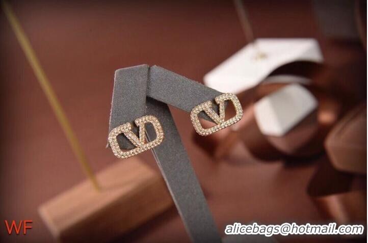 Buy Fashionable Valentino Earrings CE6950