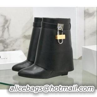 Sale Design Givenchy Shark Lock Ankle Boots in Leather 1230051 Black