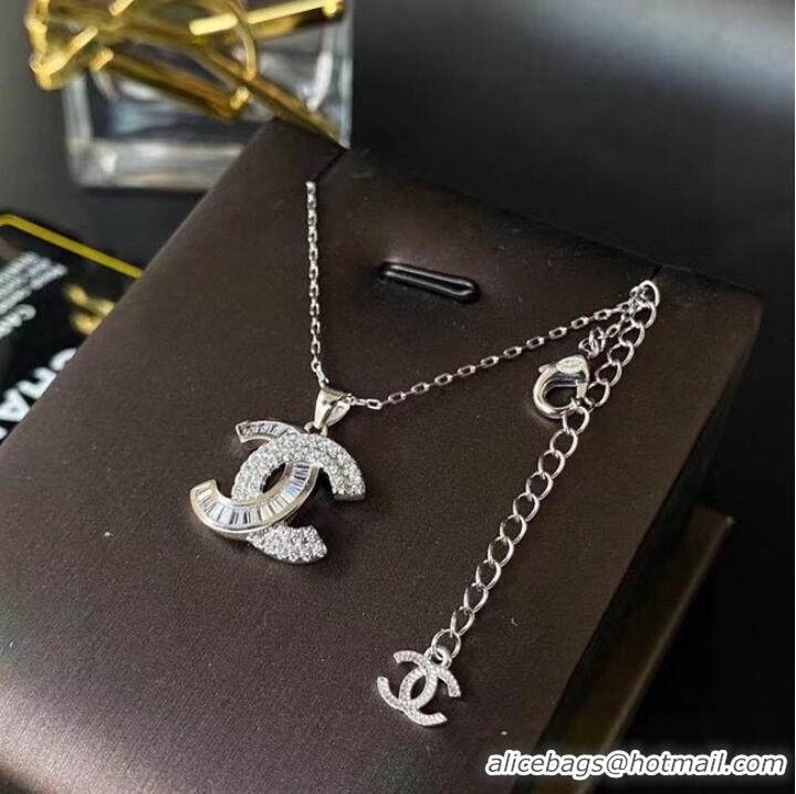 Top Grade Chanel Necklace CE6999