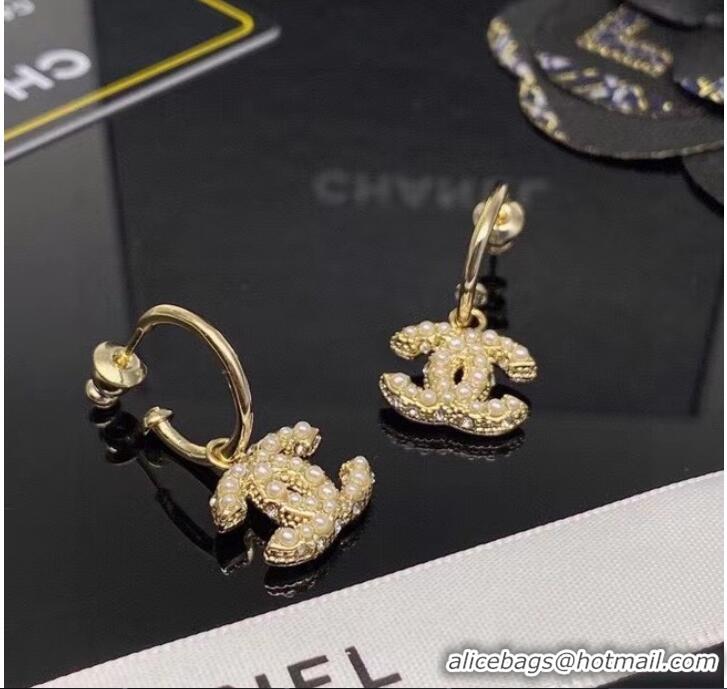 Promotional Chanel Earrings CE7000