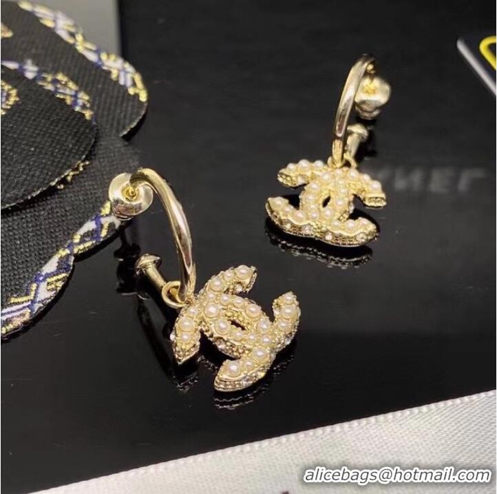 Promotional Chanel Earrings CE7000