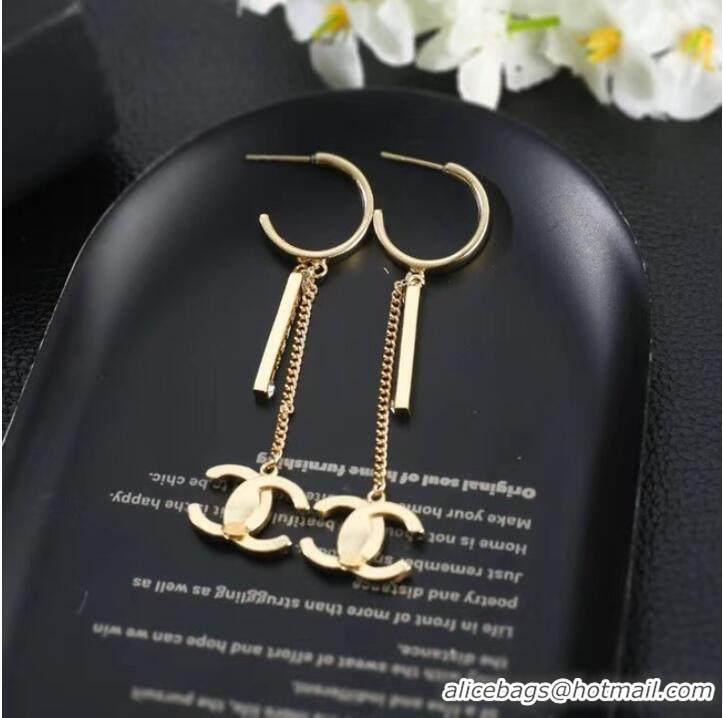 Well Crafted Chanel Earrings CE7003