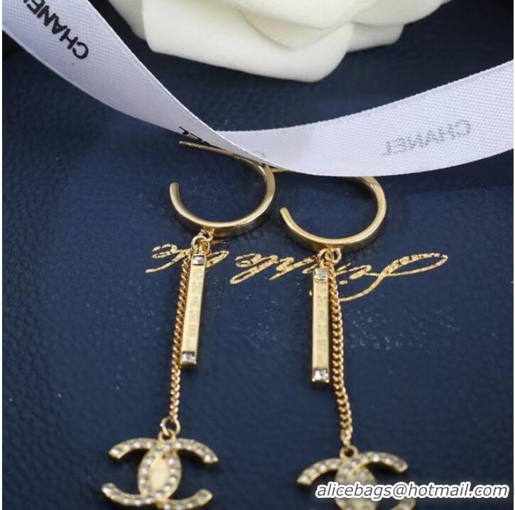 Well Crafted Chanel Earrings CE7003