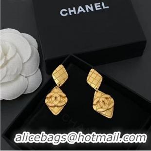 Particularly Recommended Chanel Earrings CE7011