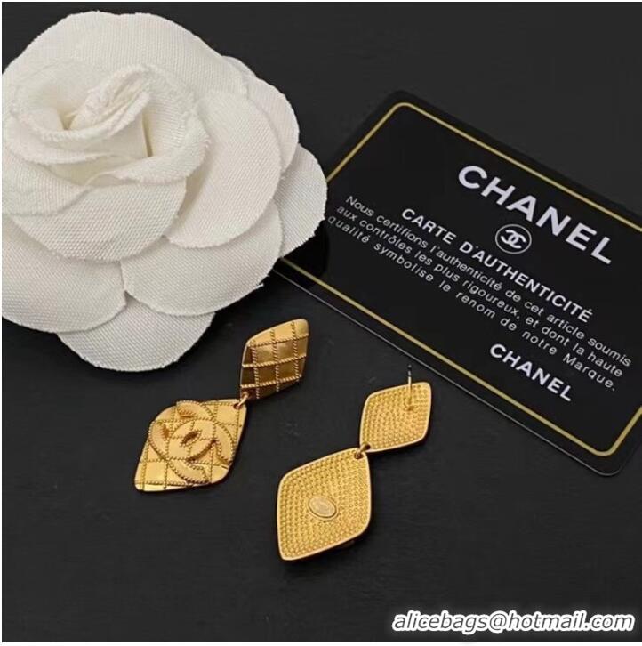 Particularly Recommended Chanel Earrings CE7011