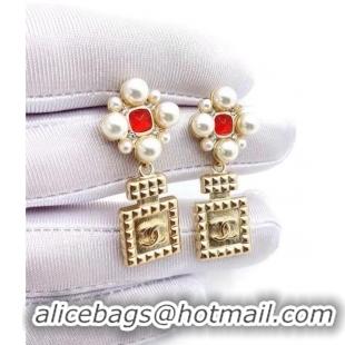 Famous Brand Chanel Earrings CE7020