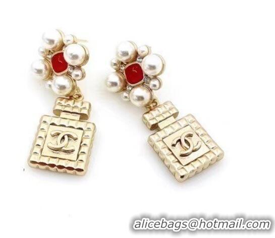 Famous Brand Chanel Earrings CE7020