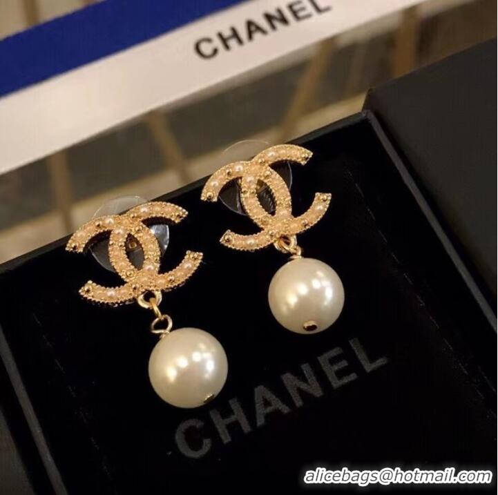 Fashion Discount Chanel Earrings CE7058