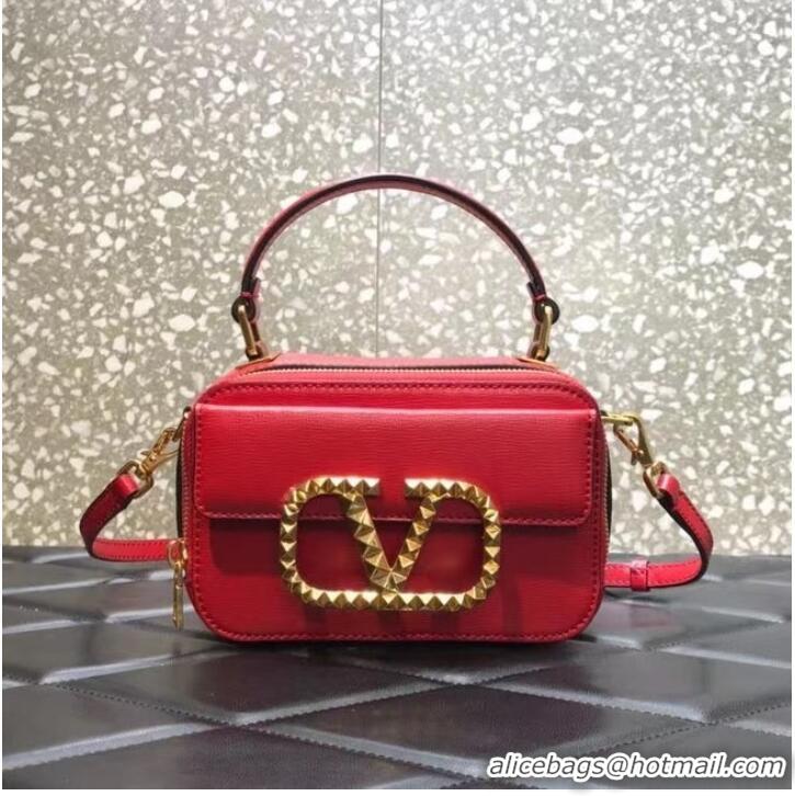 Famous Brand VALENTINO GARAVANI Rockstud Alcove small grain calf leather 2B0058 red