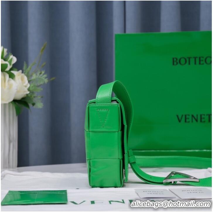 Luxurious Promotional Bottega Veneta CASSETTE 018101 green