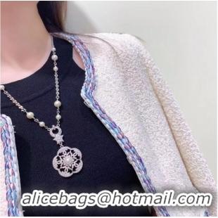 Grade Inexpensive Chanel Necklace CE7100