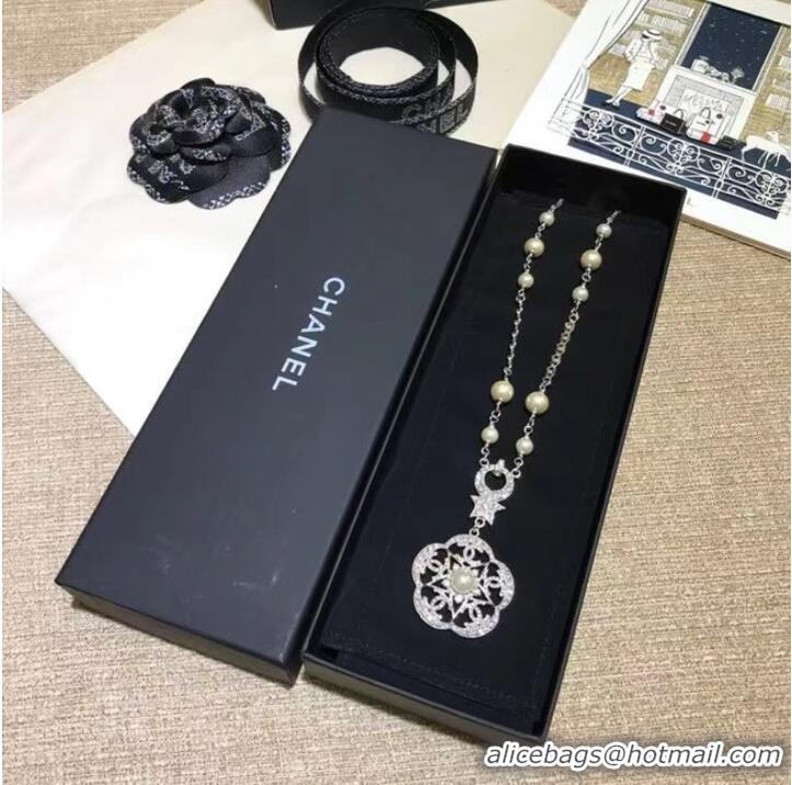 Grade Inexpensive Chanel Necklace CE7100