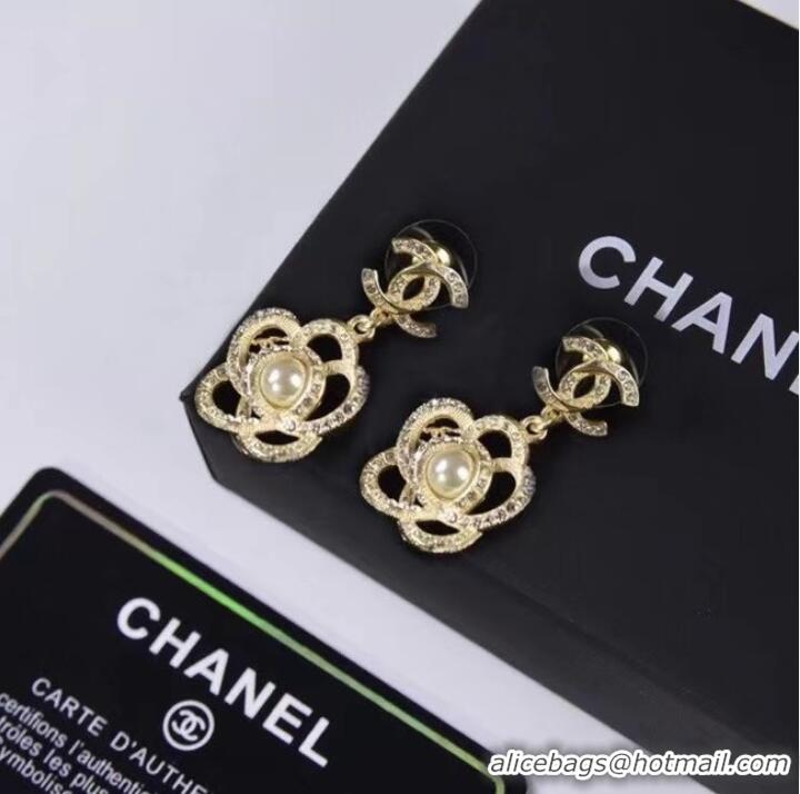 Buy Inexpensive Chanel Earrings CE7112