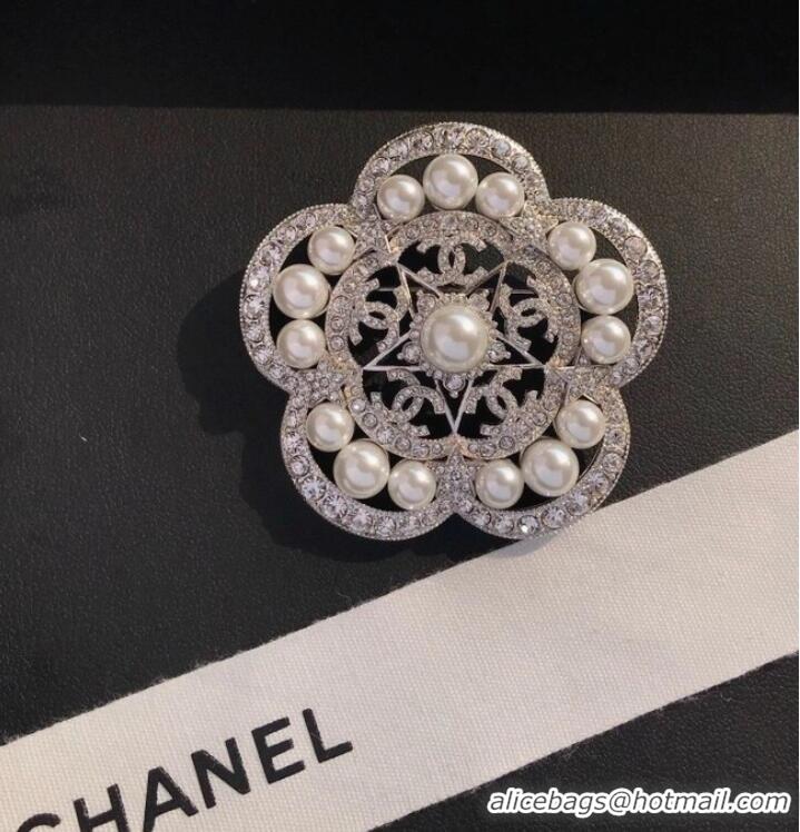 Buy Inexpensive Chanel Brooch CE7135