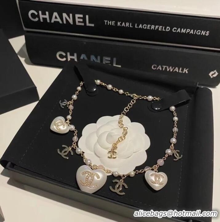 Well Crafted Chanel Necklace CE7147