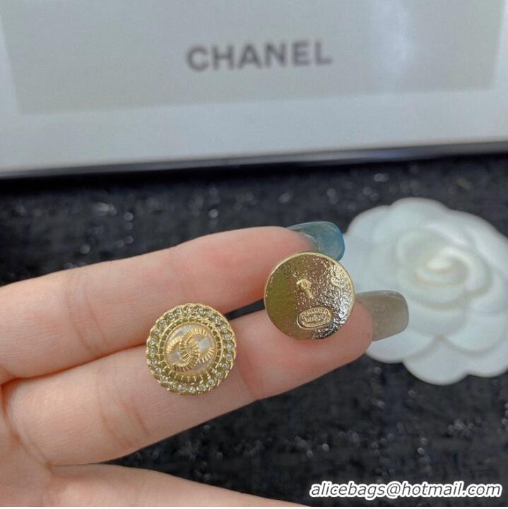 Pretty Style Inexpensive Chanel Earrings CE7153