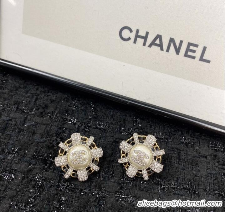 Buy Inexpensive Chanel Earrings CE7156