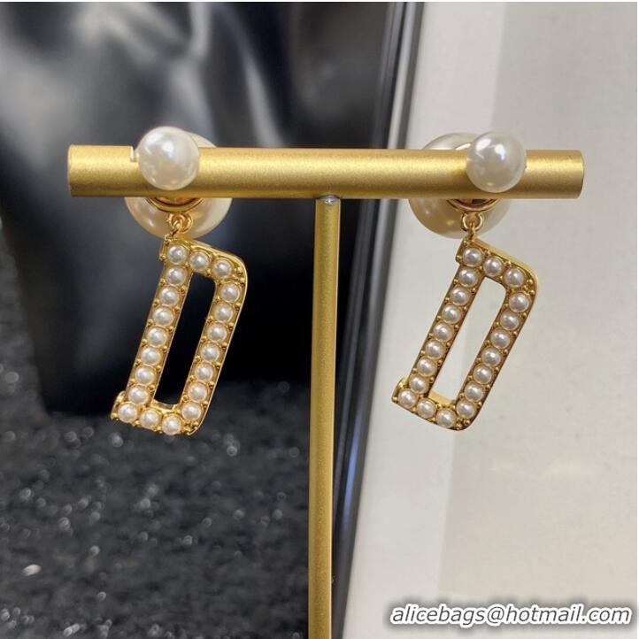 Buy Fashionable Dior Earrings CE7152