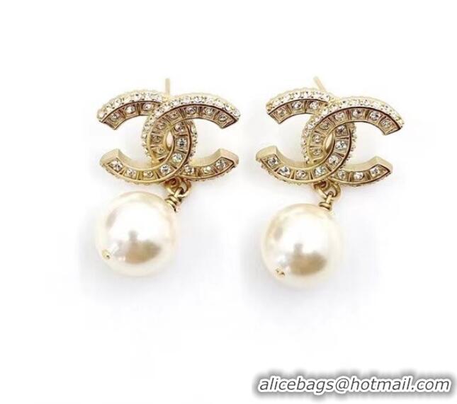 Traditional Specials Chanel Earrings CE7192