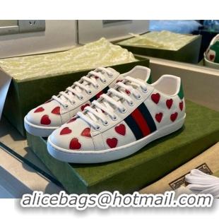 Best Design Gucci Ace Leather Sneakers with Red Heart 021609