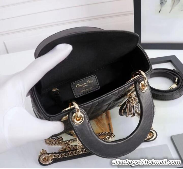 Famous Brand MINI LADY DIOR BAG Lambskin M0566OE black&gold