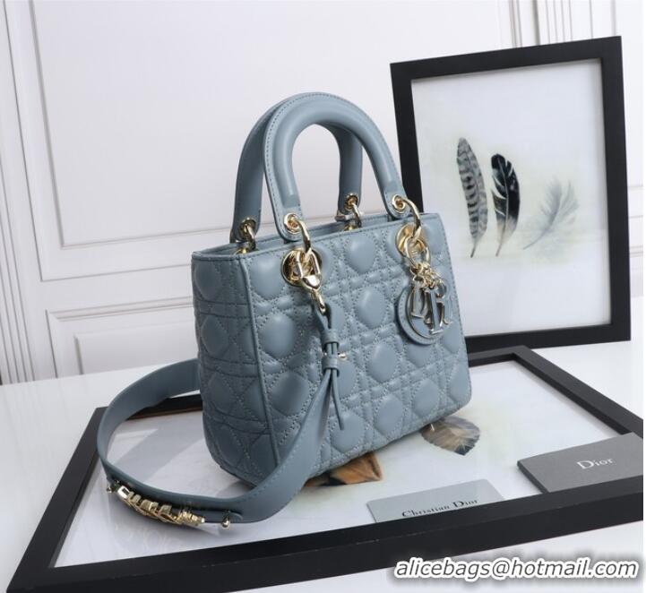 Good Taste LADY DIOR MY ABCDIOR BAG Cannage Lambskin M0538O light blue