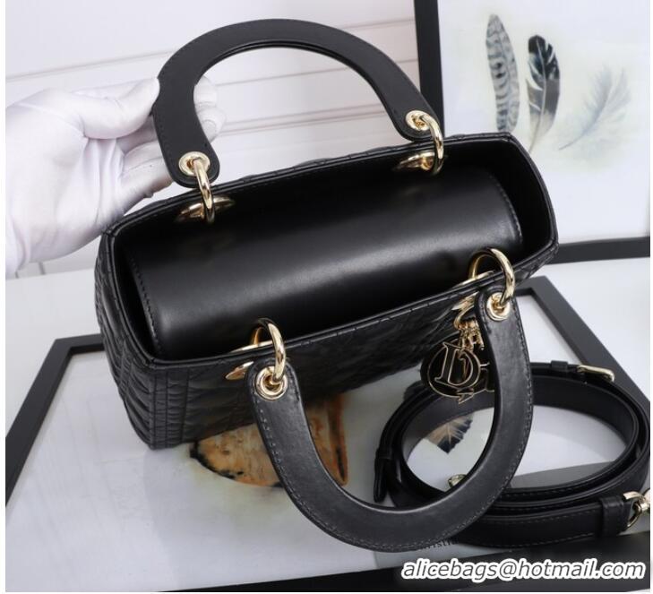 Top Quality MEDIUM LADY DIOR BAG Cannage Lambskin M0565E black