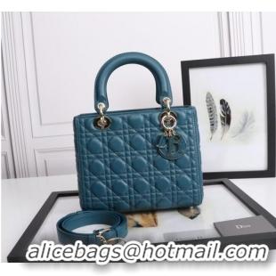 Luxurious MEDIUM LADY DIOR BAG Cannage Lambskin M0565E blue