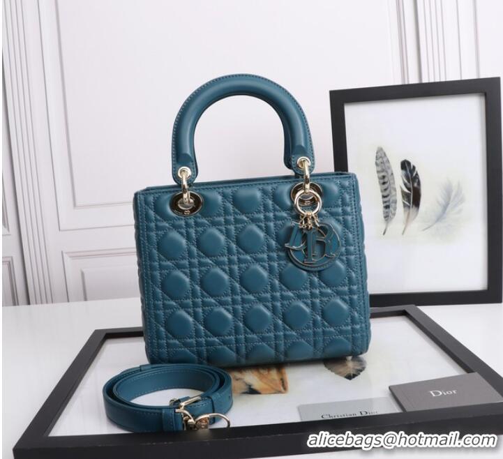 Luxurious MEDIUM LADY DIOR BAG Cannage Lambskin M0565E blue