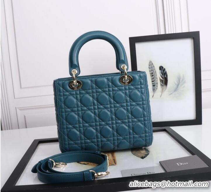 Luxurious MEDIUM LADY DIOR BAG Cannage Lambskin M0565E blue