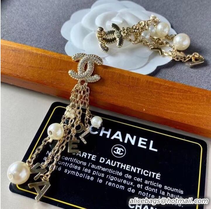 Buy Fashionable Chanel Earrings CE7226