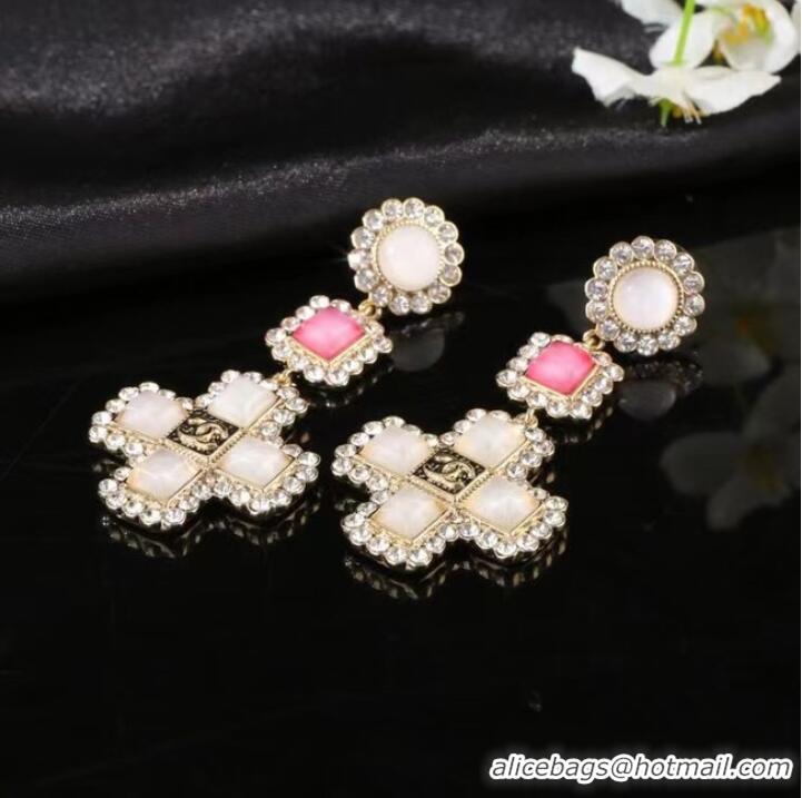 Wholesale Inexpensive Chanel Earrings CE7240