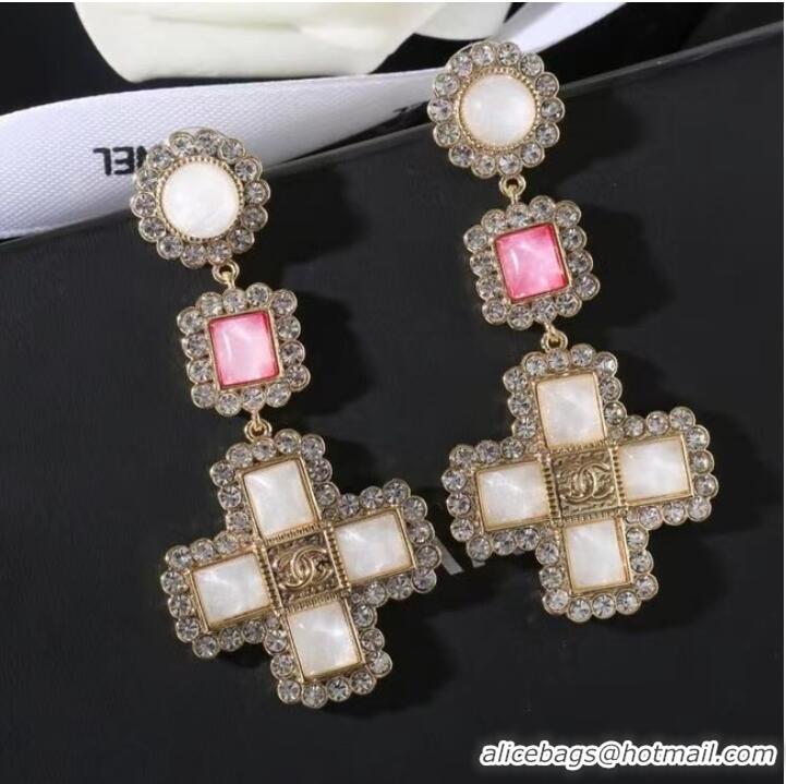 Wholesale Inexpensive Chanel Earrings CE7240