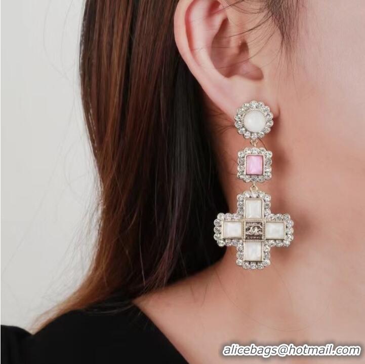 Wholesale Inexpensive Chanel Earrings CE7240