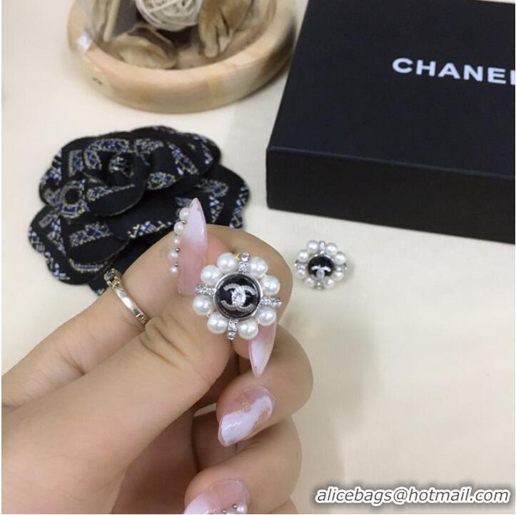 Traditional Specials Chanel Earrings CE7273