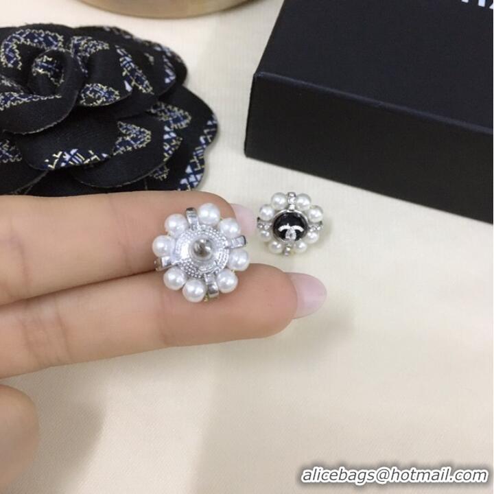 Traditional Specials Chanel Earrings CE7273