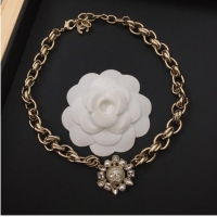 Famous Brand Chanel Necklace CE7451