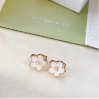 Well Crafted Van Cleef & Arpels Earrings CE6837