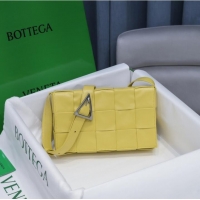 Well Crafted Bottega Veneta CASSETTE 018101 yellow