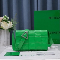 Luxurious Promotional Bottega Veneta CASSETTE 018101 green